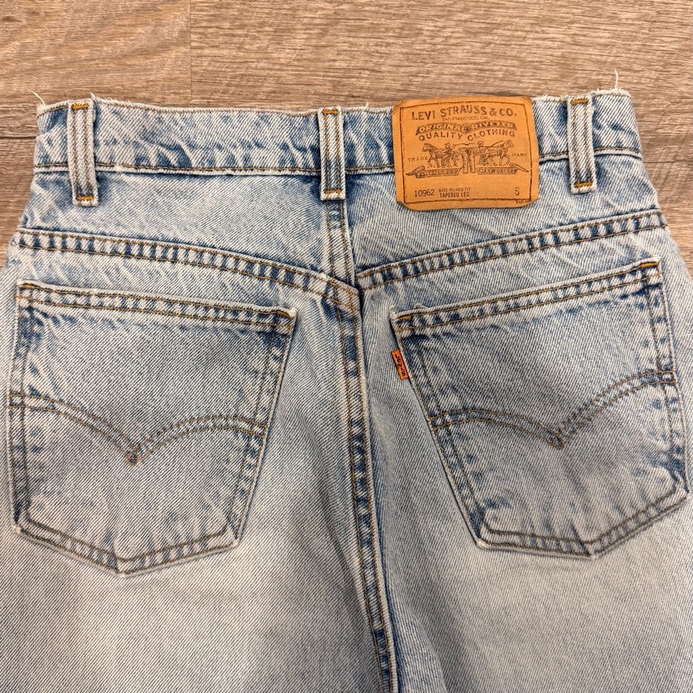 Vintage Levi’s 1996 Orange Tab High Waisted Jeans 32 USA Relaxed Tapered - Picture 5 of 8